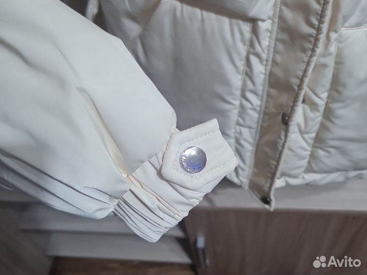 Куртка демисезонная женская 48 50 новая