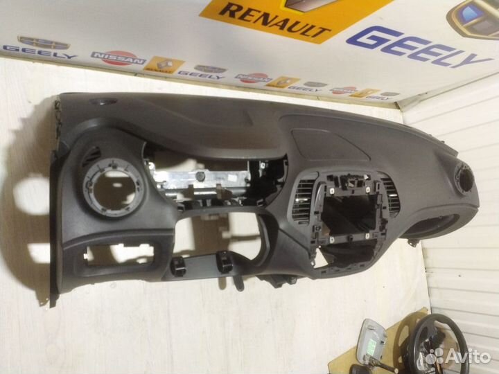 Торпедо Панель приборов renault kaptur