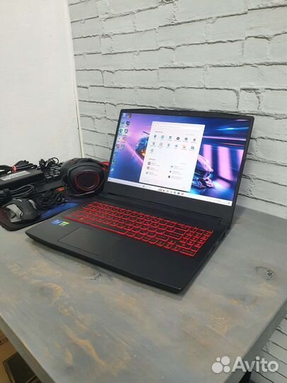 MSI Katana RTX3060/Core i7/16GB/512GB/15.6