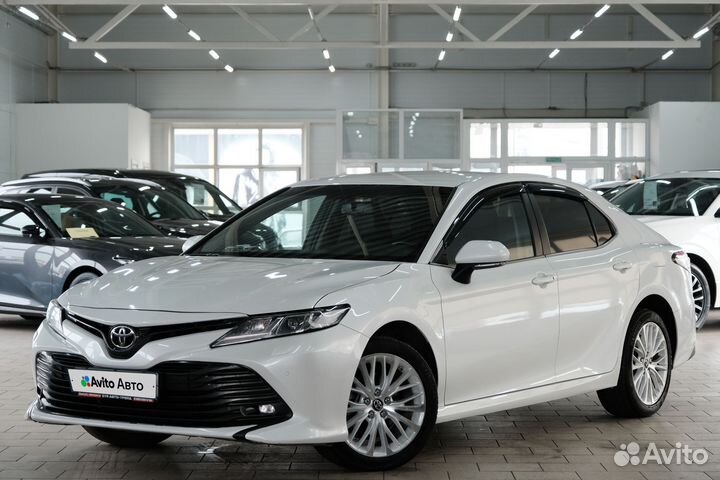 Toyota Camry 2.5 AT, 2019, 140 000 км