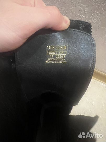 Кожаные сапоги Massimo Dutti