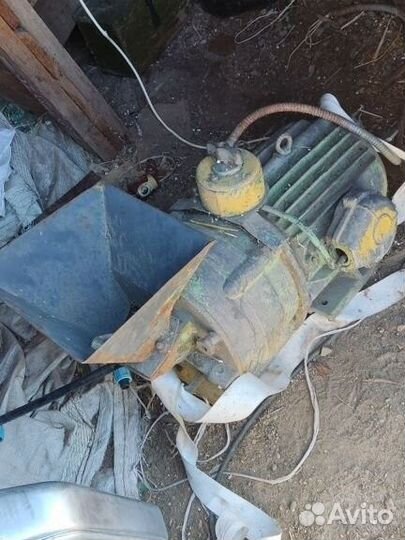 Зерно дробилка 380 v