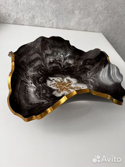 Блюдо из эпоксидной смолы