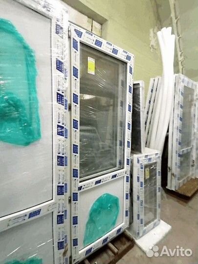 Двери 798х2003 мм балконные пластиковые