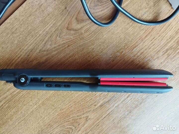 Выпрямитель для волос