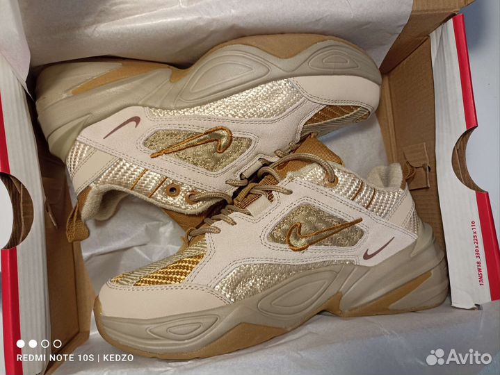 Кроссовки женские Nike m2k tekno Phantom