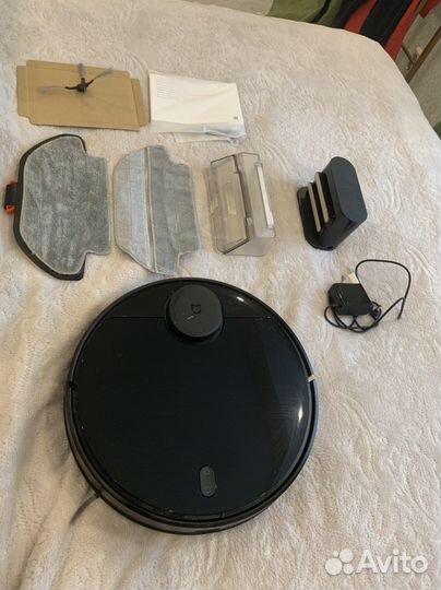 Робот пылесос моющий Mi