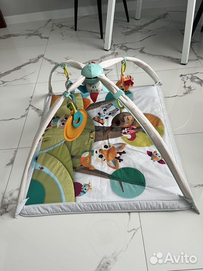 Развивающий коврик tiny love сказочный лес