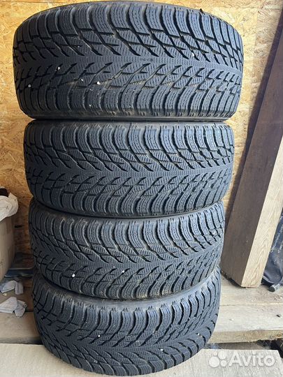Nokian Tyres Hakkapeliitta R3 SUV 235/50 R18 R