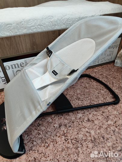 Шезлонг babybjorn