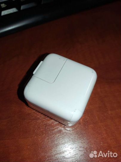 Блок питания Apple 12W оригинал