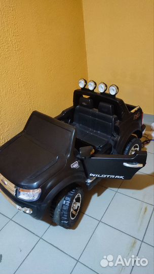 Электромобиль