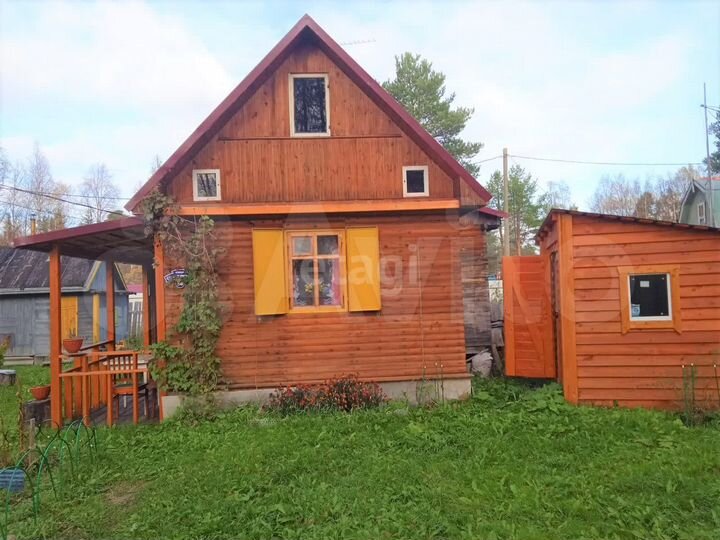 Дача 40 м² на участке 4 сот.