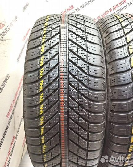 Goodyear Vector 4Seasons 205/50 R17 89V