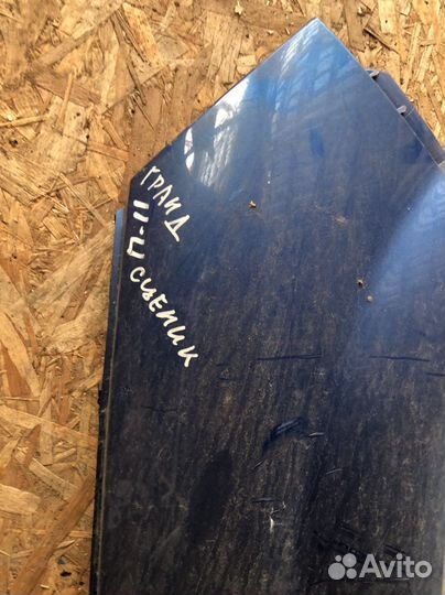 Renault grand scenic 2 крыло переднее правое