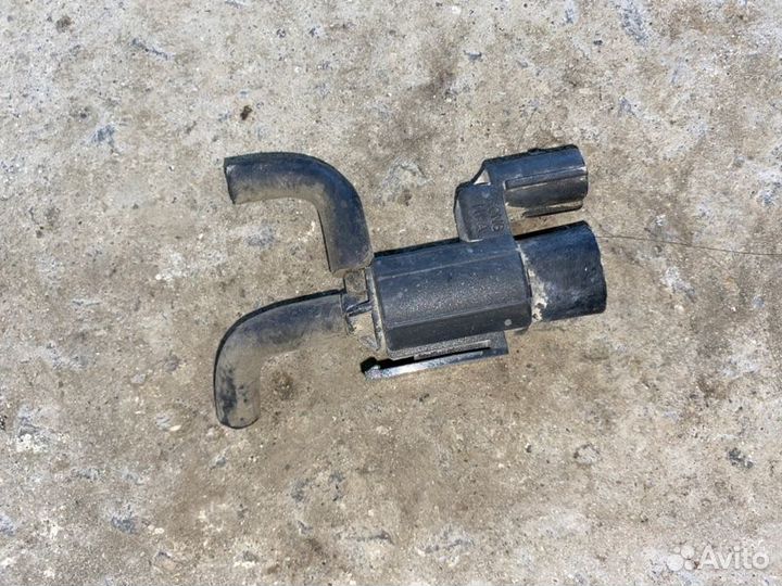 Клапан вакуумный Chevrolet Spark M300 B10D1 2011