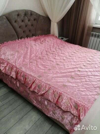Покрывало на кровать бу
