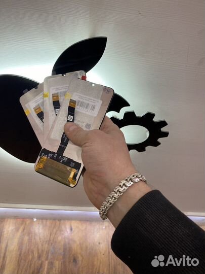 Дисплей на хонор 10i / 10 lite