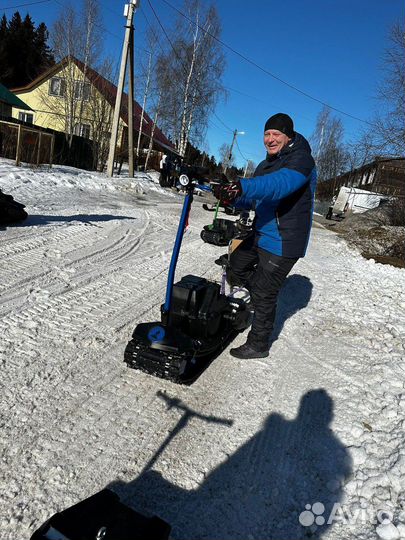 Мотосноуборд для зимнего отдыха