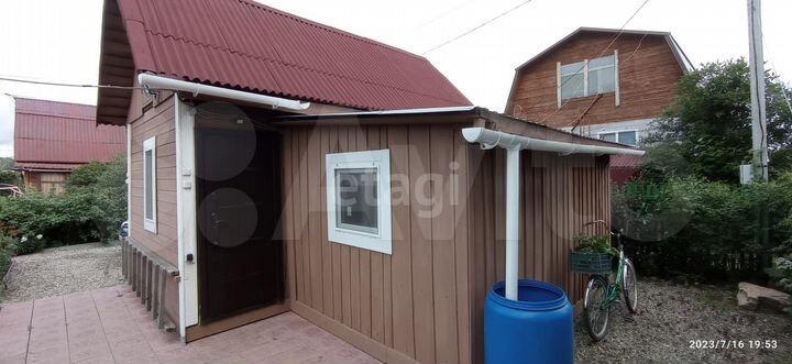 Дача 28 м² на участке 4 сот.