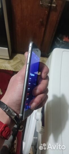 iPhone 6S, 64 ГБ