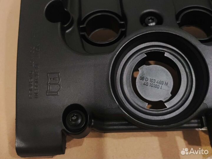 Клапанная крышка на volkswagen, Audi