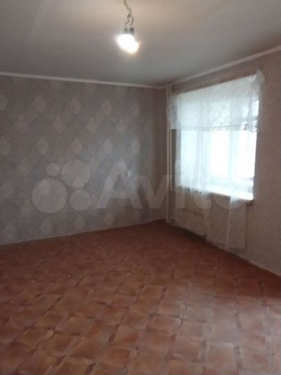 Комната 33 м² в 1-к., 3/5 эт.