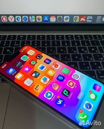 iPhone 13 Pro, 256 ГБ