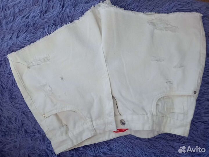 Шорты женские