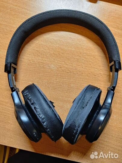 Беспроводные наушники JBL live 500 BT