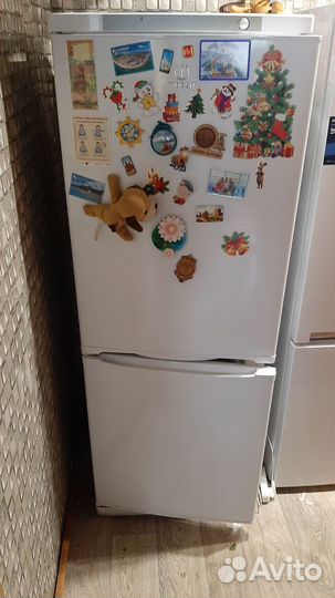 Холодильник бу indesit