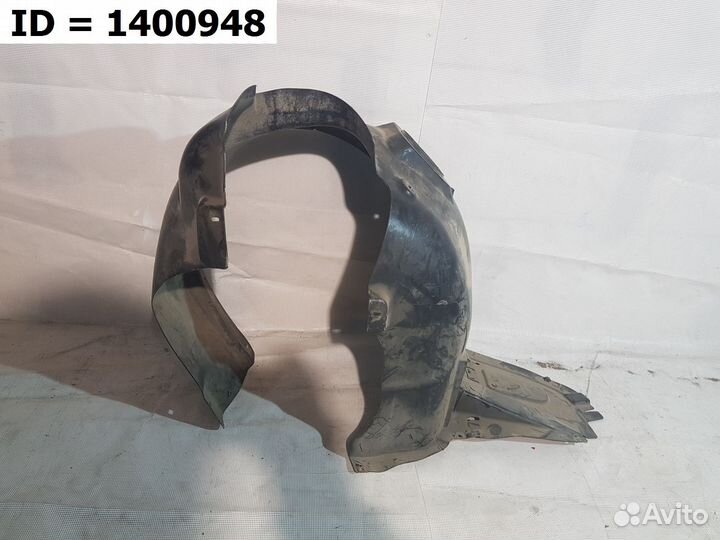 Подкрылок передний левый Skoda Rapid