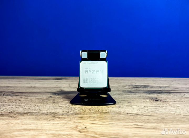 Процессор AMD Ryzen 7 Pro 2700 AM4