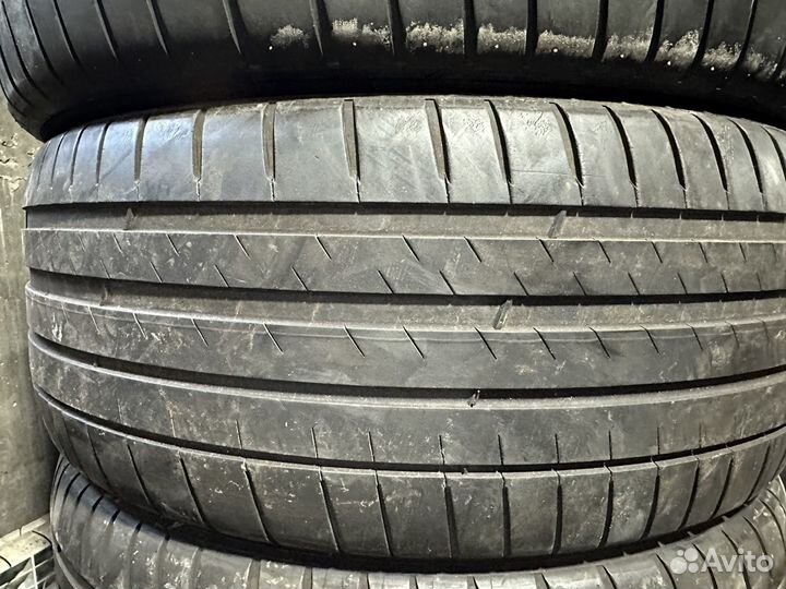 Michelin Pilot Sport 4 235/45 R18