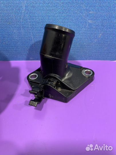 Термостат корпус Nissan terrano D10