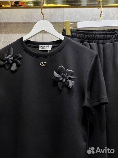 Женский Костюм Valentino