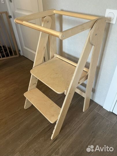 Башня помощника монтессори