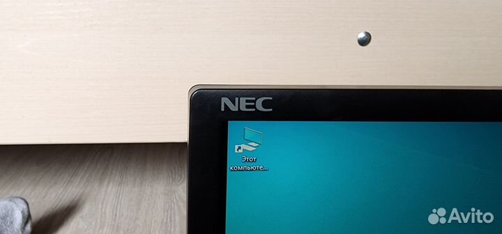 Монитор NEC V191w