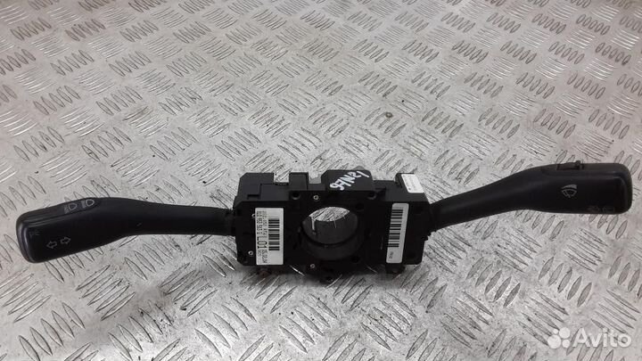 Переключатель поворотов подрулевой Audi A6/RS6/S6