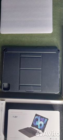 Чехол -клавиатура Eacam для iPad pro 11