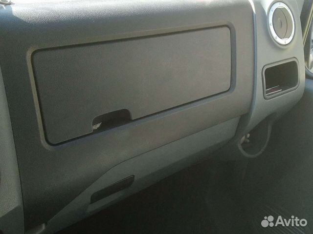 Крышка бардачка на Газель некст