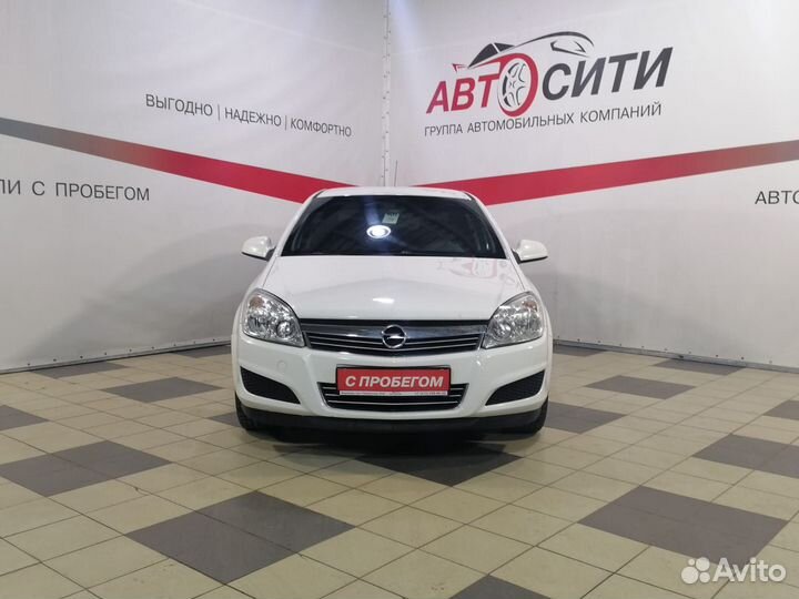 Opel Astra 1.6 МТ, 2011, 217 000 км