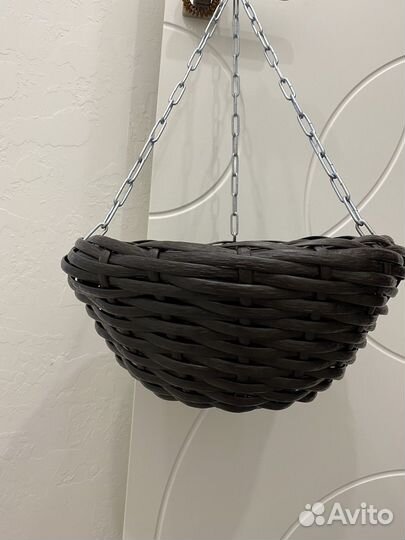 Кашпо подвесное