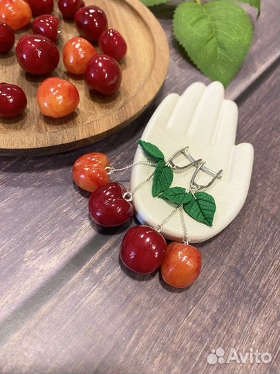 Серьги черешня двойные