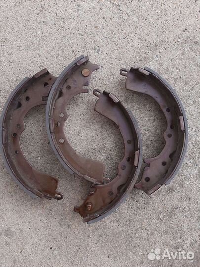 Тормозные колодки toyota estima