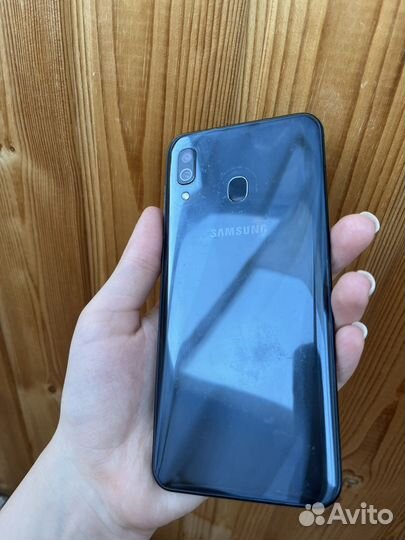 Samsung Galaxy A30 64gb
