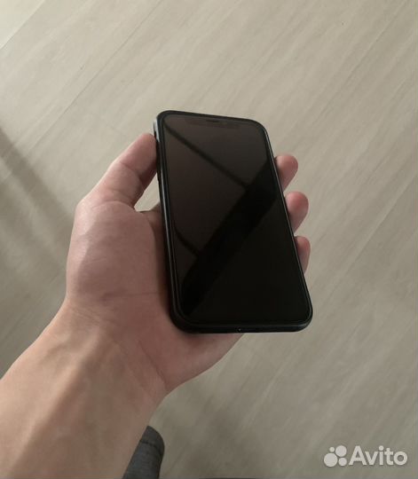 iPhone X, 256 ГБ