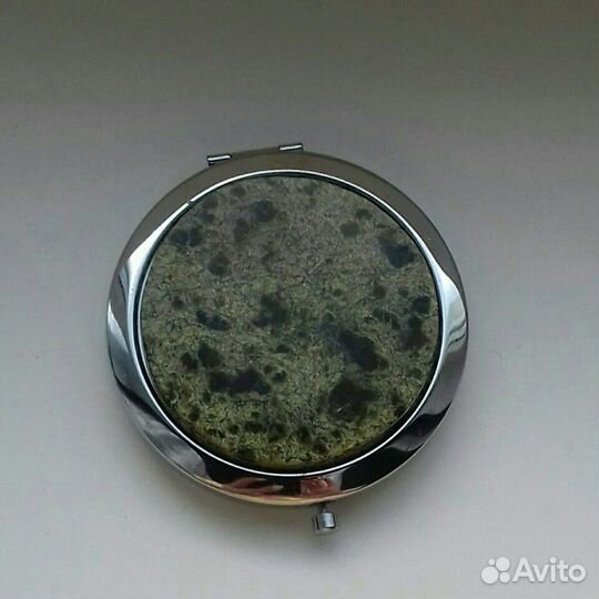 Зеркала из натурального камня,ручной работы