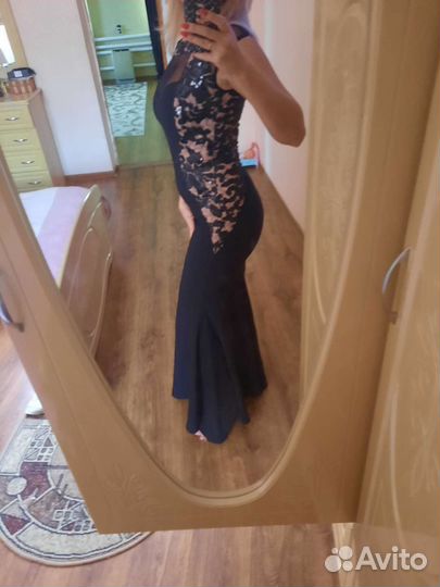 Вечернее платье