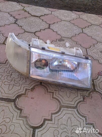 Фара-ваз-2110